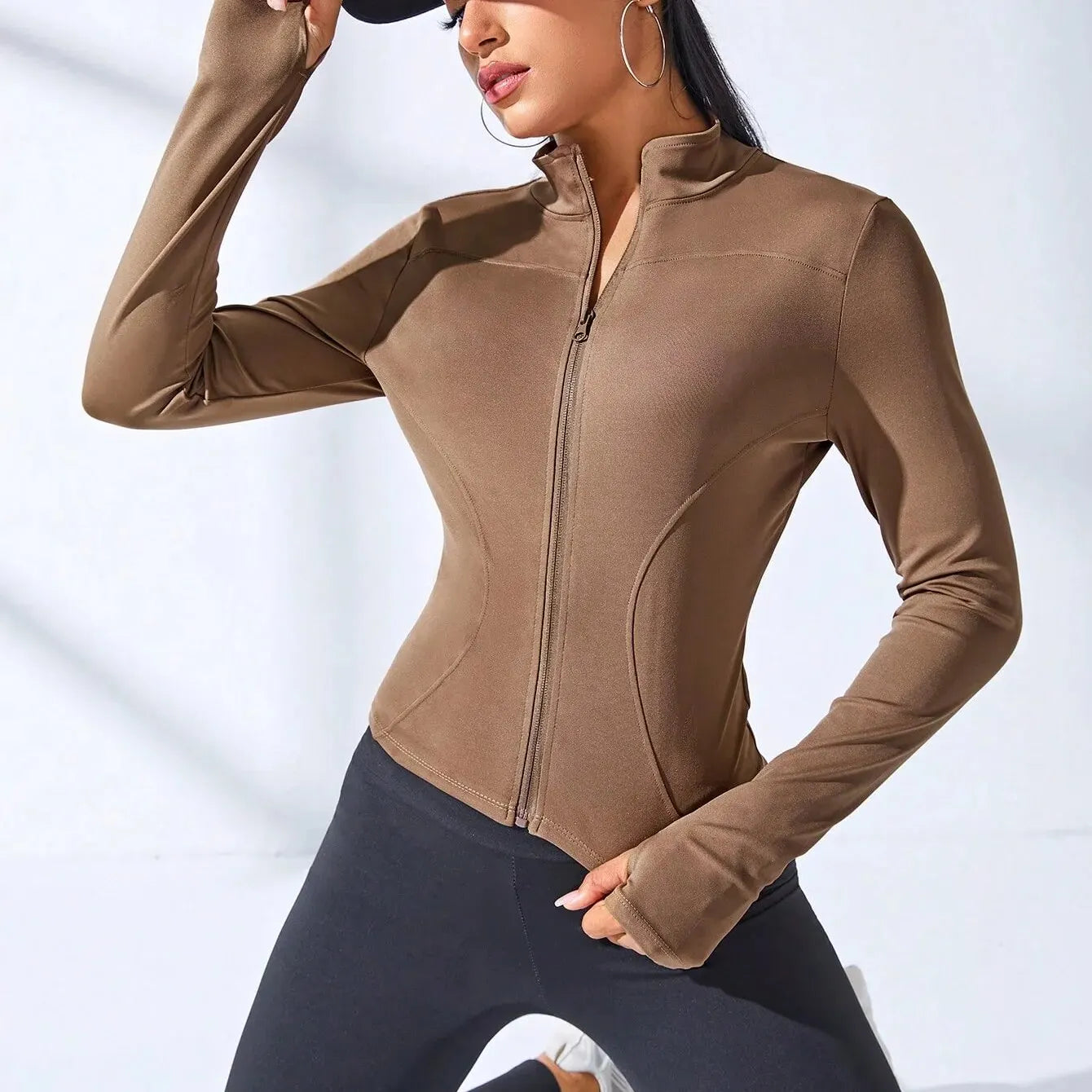 Women's Cropped Yoga Jacket – Zip-Up Fitness Coat for Body Sculpting & Training