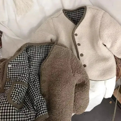 Girls' Reversible Plaid Plush Jacket – Warm Fleece Winter Coat for Kids, Cozy Two-Sided Wear Outerwear