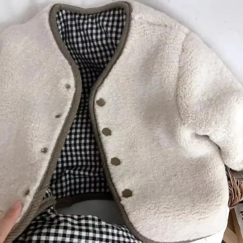 Girls' Reversible Plaid Plush Jacket – Warm Fleece Winter Coat for Kids, Cozy Two-Sided Wear Outerwear