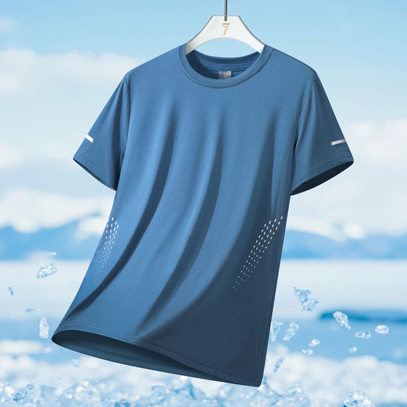 Men's Quick Dry Running T-Shirt – Lightweight Breathable Athletic Shirt with Reflective Print for Fitness & Sports