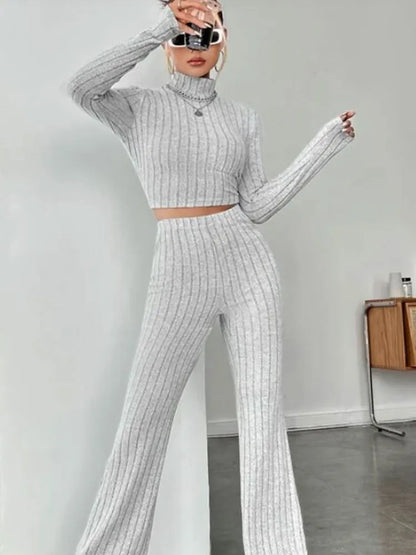 Women's Stand Collar Navel-Baring T-Shirt & Trumpet Pants Set – Chic Two-Piece Look